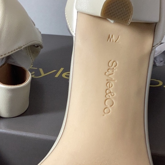 Style & Co. Phillys Two-Piece Evening Sandals - Picture 8 of 9